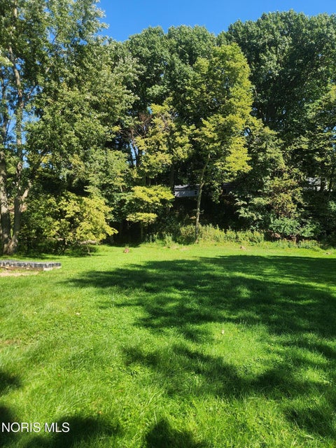 Tiny photo for 866 Summit Street, Defiance, OH 43512 (MLS # 10013028)