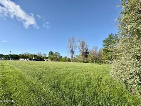 Tiny photo for 0 W High Street, Hicksville, OH 43526 (MLS # 10007867)