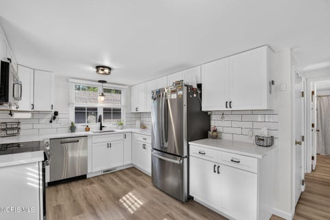 Tiny photo for 6530 Kingsbridge Drive # A1, Sylvania, OH 43560 (MLS # 10013511)