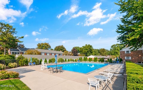 Tiny photo for 6530 Kingsbridge Drive # A1, Sylvania, OH 43560 (MLS # 10013511)