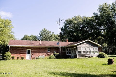 Tiny photo for 8607 Road 11-h, Ottawa, OH 45875 (MLS # 10012331)