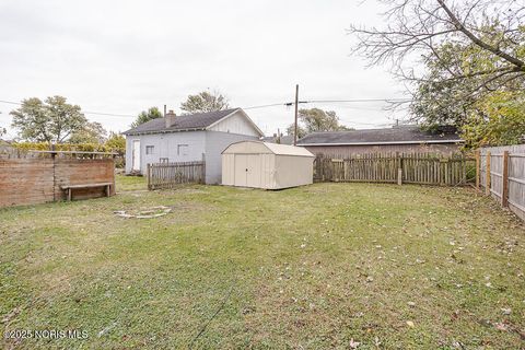 Tiny photo for 2422 N Ontario Street, Toledo, OH 43611 (MLS # 10000867)