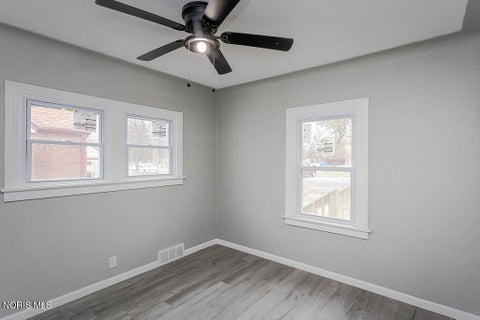 Tiny photo for 629 Cuthbert Road, Toledo, OH 43607 (MLS # 10010002)