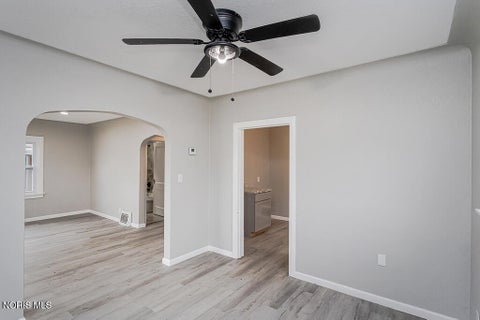 Tiny photo for 629 Cuthbert Road, Toledo, OH 43607 (MLS # 10010002)