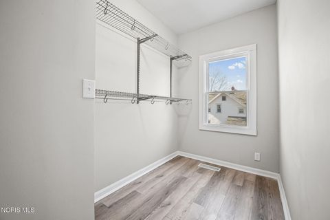 Tiny photo for 209 E Hobart Avenue, Findlay, OH 45840 (MLS # 10004491)