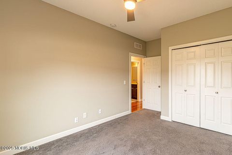 Tiny photo for 25231 John F Mccarthy Way, Perrysburg, OH 43551 (MLS # 10000410)