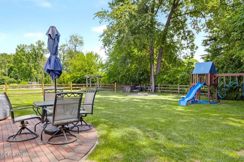 Tiny photo for 3716 Hampstead Drive, Sylvania, OH 43560 (MLS # 10010562)