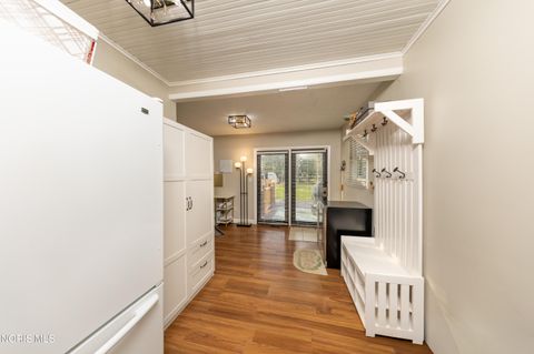 Tiny photo for 313 2nd Street, Findlay, OH 45840 (MLS # 10005110)