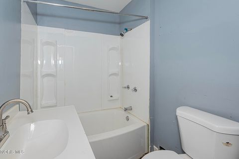 Tiny photo for 3923 Burnham Avenue, Toledo, OH 43612 (MLS # 10007620)