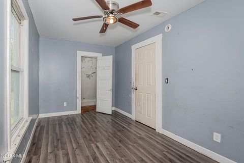 Tiny photo for 3923 Burnham Avenue, Toledo, OH 43612 (MLS # 10007620)