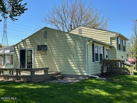 Tiny photo for 1920 Northwyck Drive, Toledo, OH 43611 (MLS # 10007740)