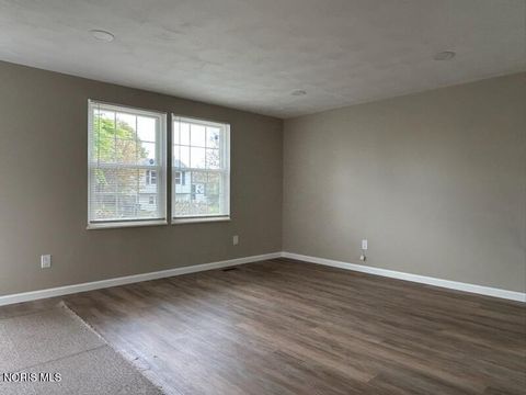 Tiny photo for 1920 Northwyck Drive, Toledo, OH 43611 (MLS # 10007740)