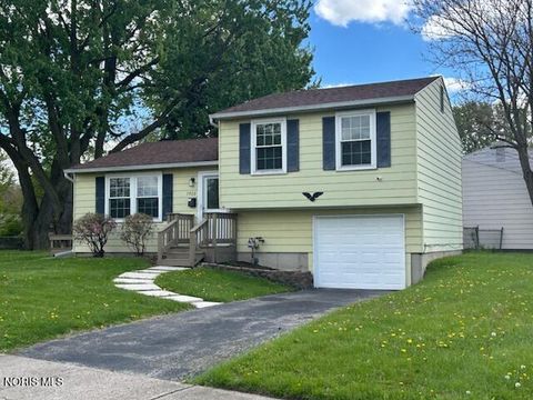 Tiny photo for 1920 Northwyck Drive, Toledo, OH 43611 (MLS # 10007740)