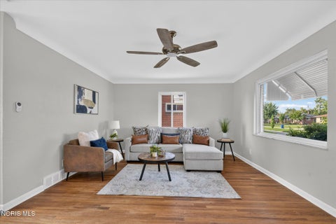 Tiny photo for 4458 288th Street, Toledo, OH 43611 (MLS # 10013298)