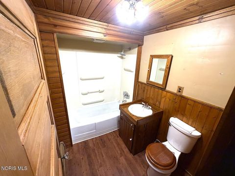 Tiny photo for 1404 Shelby Street, Sandusky, OH 44870 (MLS # 10010342)