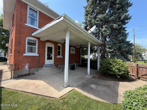 Tiny photo for 1404 Shelby Street, Sandusky, OH 44870 (MLS # 10010342)