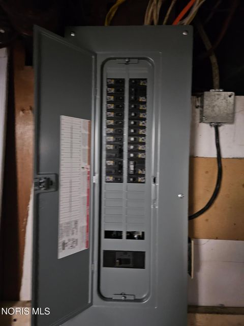 Tiny photo for 212 S Michigan Avenue, Edgerton, OH 43517 (MLS # 10004496)