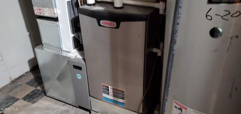 Tiny photo for 212 S Michigan Avenue, Edgerton, OH 43517 (MLS # 10004496)