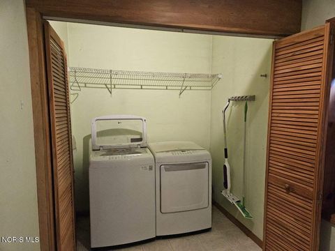 Tiny photo for 212 S Michigan Avenue, Edgerton, OH 43517 (MLS # 10004496)