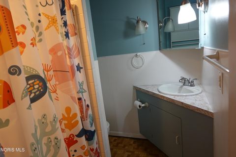 Tiny photo for 5229 Pageland Drive, Toledo, OH 43611 (MLS # 10007525)