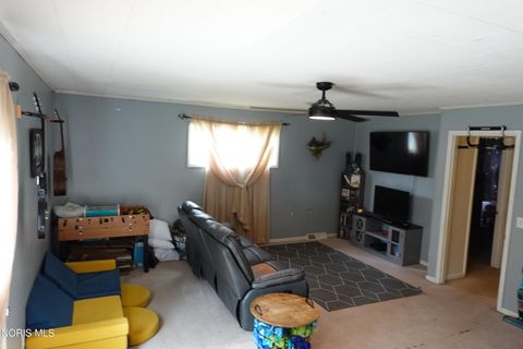 Tiny photo for 5229 Pageland Drive, Toledo, OH 43611 (MLS # 10007525)