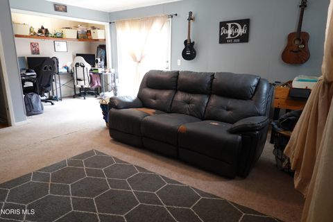 Tiny photo for 5229 Pageland Drive, Toledo, OH 43611 (MLS # 10007525)