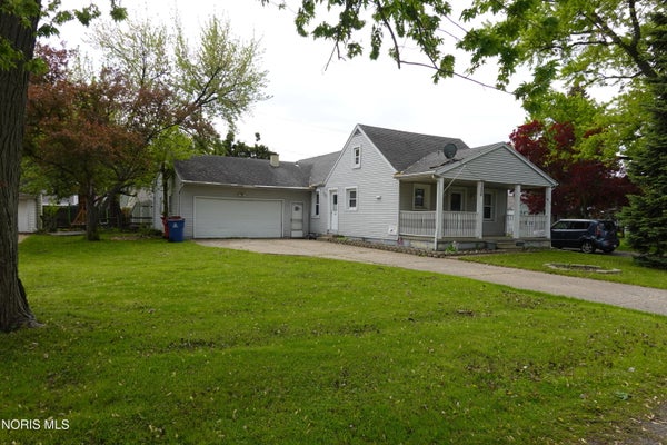 5229 PAGELAND DR, TOLEDO, OH 43611 - Image 18a0f0c45f85b46c19cab7a4dccbde21/3596907765