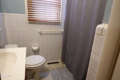 Tiny photo for 5229 Pageland Drive, Toledo, OH 43611 (MLS # 10007525)