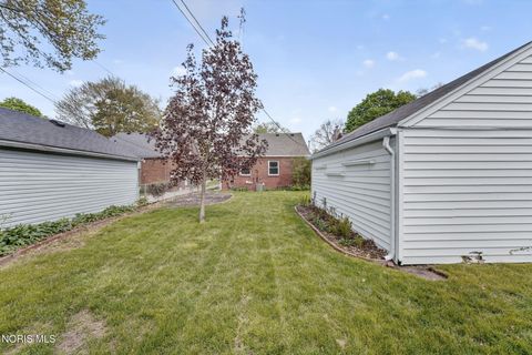 Tiny photo for 4147 Garrison Road, Toledo, OH 43613 (MLS # 10006946)