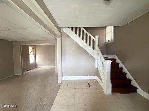 Tiny photo for 1143 South Avenue, Toledo, OH 43609 (MLS # 10006166)