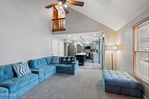 Tiny photo for 1801 Eaglecrest Road, Perrysburg, OH 43551 (MLS # 10004352)