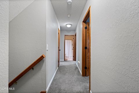 Tiny photo for 1801 Eaglecrest Road, Perrysburg, OH 43551 (MLS # 10004352)