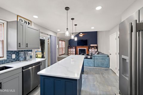 Tiny photo for 1801 Eaglecrest Road, Perrysburg, OH 43551 (MLS # 10004352)