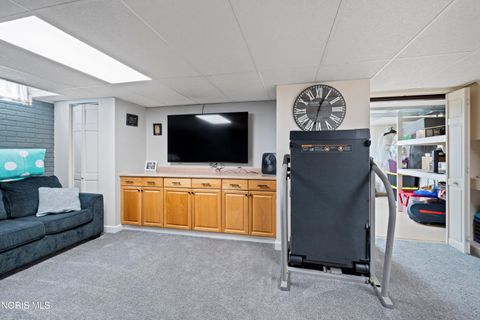 Tiny photo for 1801 Eaglecrest Road, Perrysburg, OH 43551 (MLS # 10004352)