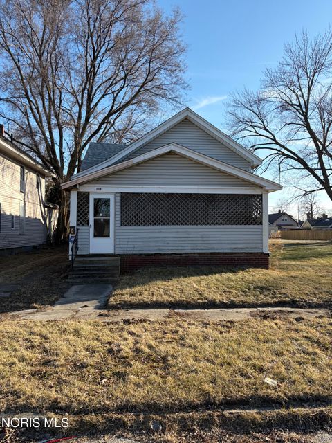 Photo of 1019 Gordon Street, Toledo, OH 43609 (MLS # 10004671)