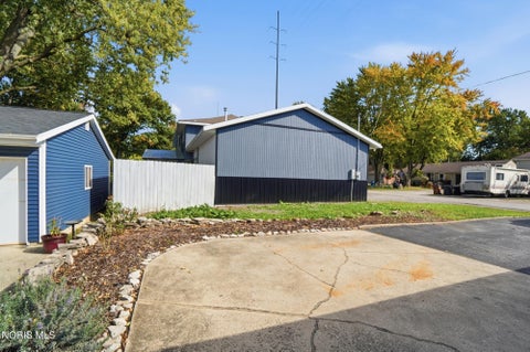 Tiny photo for 1331 S Blanchard Street, Findlay, OH 45840 (MLS # 10014825)