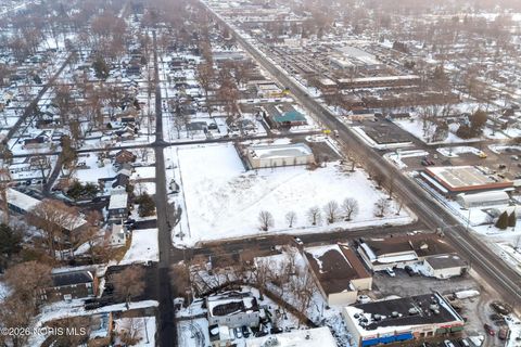 Tiny photo for 5720 Secor Road, Toledo, OH 43623 (MLS # 10004001)