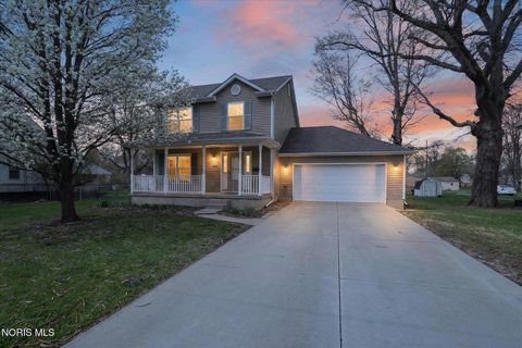 Photo of 1849 Booth Avenue, Toledo, OH 43608 (MLS # 10006124)