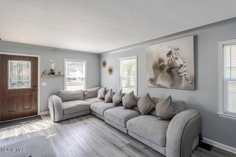 Tiny photo for 3438 Buckeye Street, Toledo, OH 43608 (MLS # 10009878)