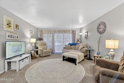 Tiny photo for 5679 Monroe Street #303, Sylvania, OH 43560 (MLS # 10004261)