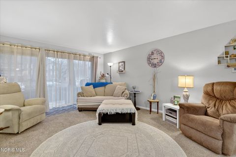 Tiny photo for 5679 Monroe Street #303, Sylvania, OH 43560 (MLS # 10004261)