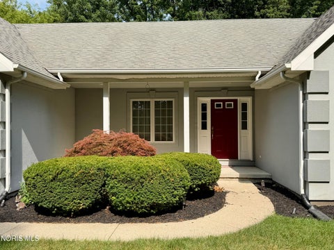 Tiny photo for 2312 Ronaldo Road, Toledo, OH 43615 (MLS # 10010601)