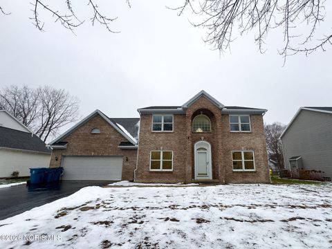 Photo of 7659 Hickory Grove Road, Sylvania, OH 43560 (MLS # 10002819)