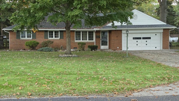 3638 PHILMAR DR, TOLEDO, OH 43623 - Image 194da3ef465aa2da8e29e74cbceb8521/3942395142