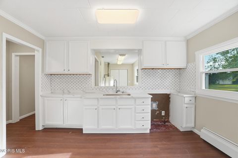 Tiny photo for 7964 Hill Avenue, Holland, OH 43528 (MLS # 10007697)
