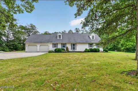 Homes For Sale - 8015 Stever Road<br/> Defiance, OH 43512