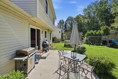 Tiny photo for 7063 Wexford Hill Lane, Holland, OH 43528 (MLS # 10008239)