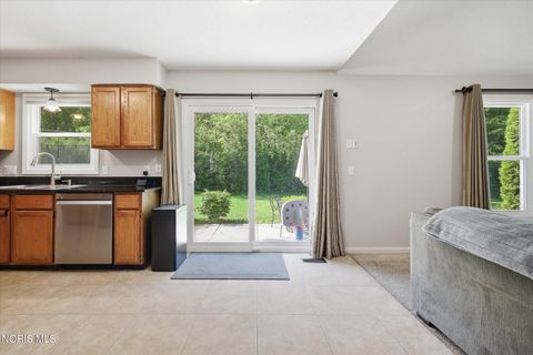 Tiny photo for 7063 Wexford Hill Lane, Holland, OH 43528 (MLS # 10008239)