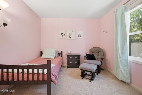 Tiny photo for 7063 Wexford Hill Lane, Holland, OH 43528 (MLS # 10008239)