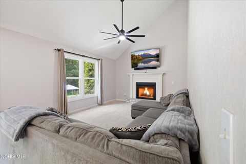 Tiny photo for 7063 Wexford Hill Lane, Holland, OH 43528 (MLS # 10008239)